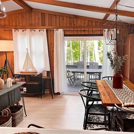 Stylish And Cozy Cabin, Walking Distance To Big Bass Lake Gouldsboro Extérieur photo