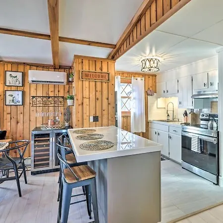 Stylish And Cozy Cabin, Walking Distance To Big Bass Lake Gouldsboro Extérieur photo