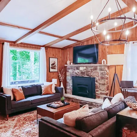 Stylish And Cozy Cabin, Walking Distance To Big Bass Lake Gouldsboro Extérieur photo
